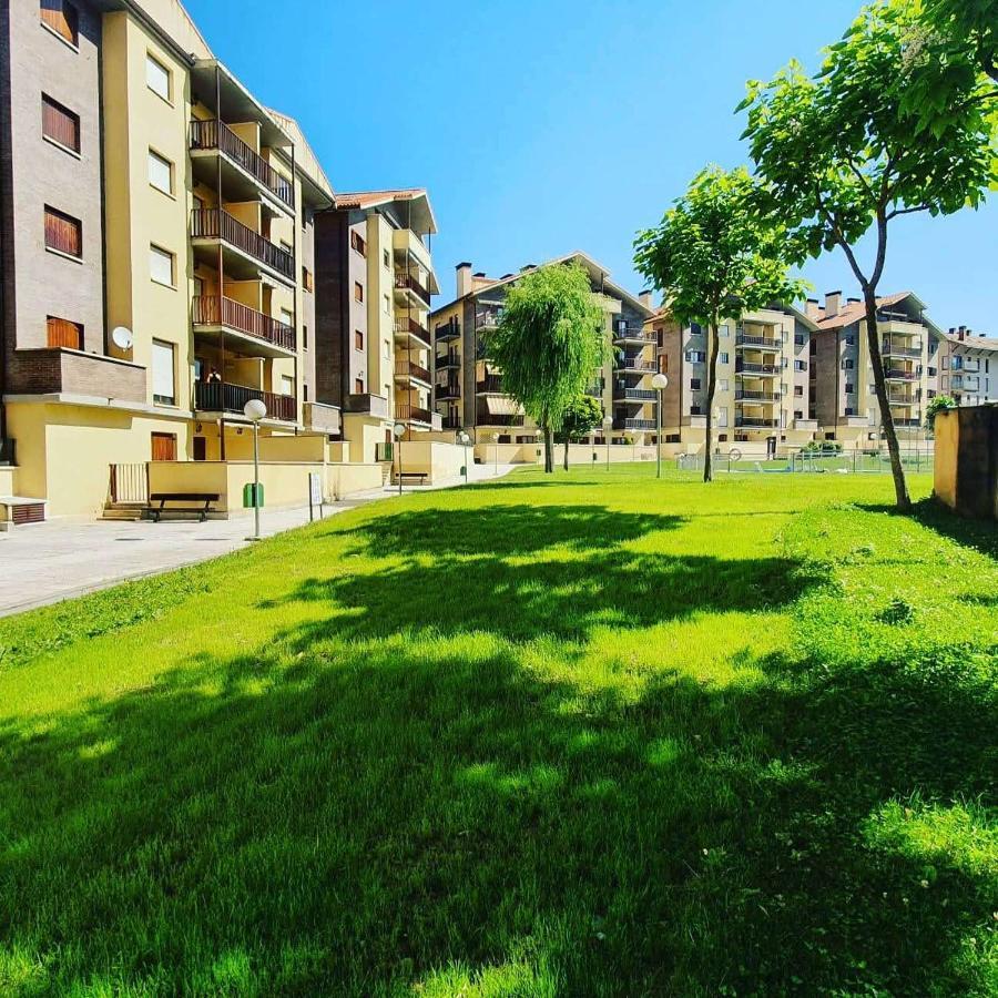 Apartamento Naturaleza 2000 4º Jaca Exterior photo